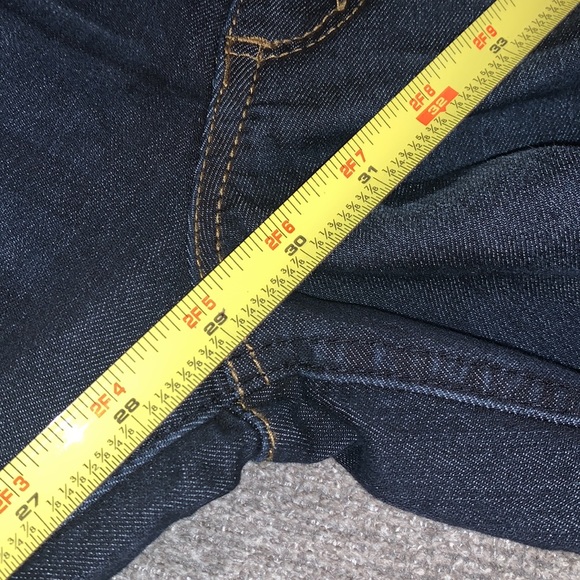 Democracy Booty Lift Jeans - Picture 8 of 8